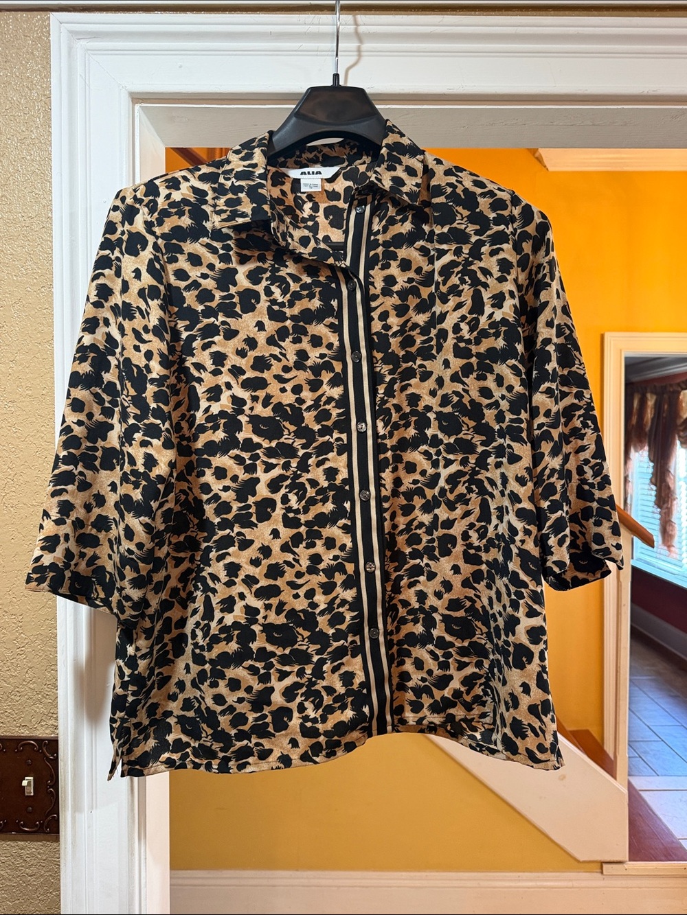 Leopard Print Button-Front Women's Top in Tan and Black